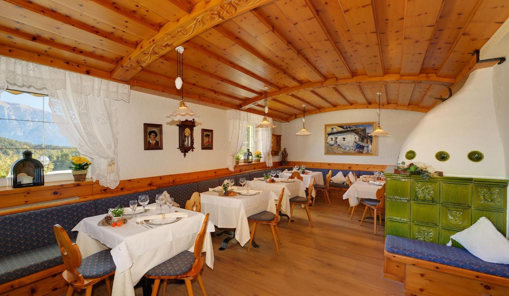 Hotel Dolomitenblick Колалбо Екстериор снимка
